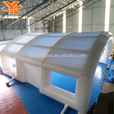 hot sale white huge inflatable square then with air thigh or constanted  air